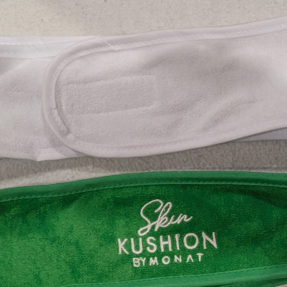 Monat Skin Kushion Spa Headband Set Bag Clean Girl Self Care